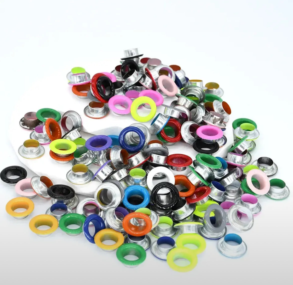 Metal Shoelace Eyelets – 5 mm (Set of 100)