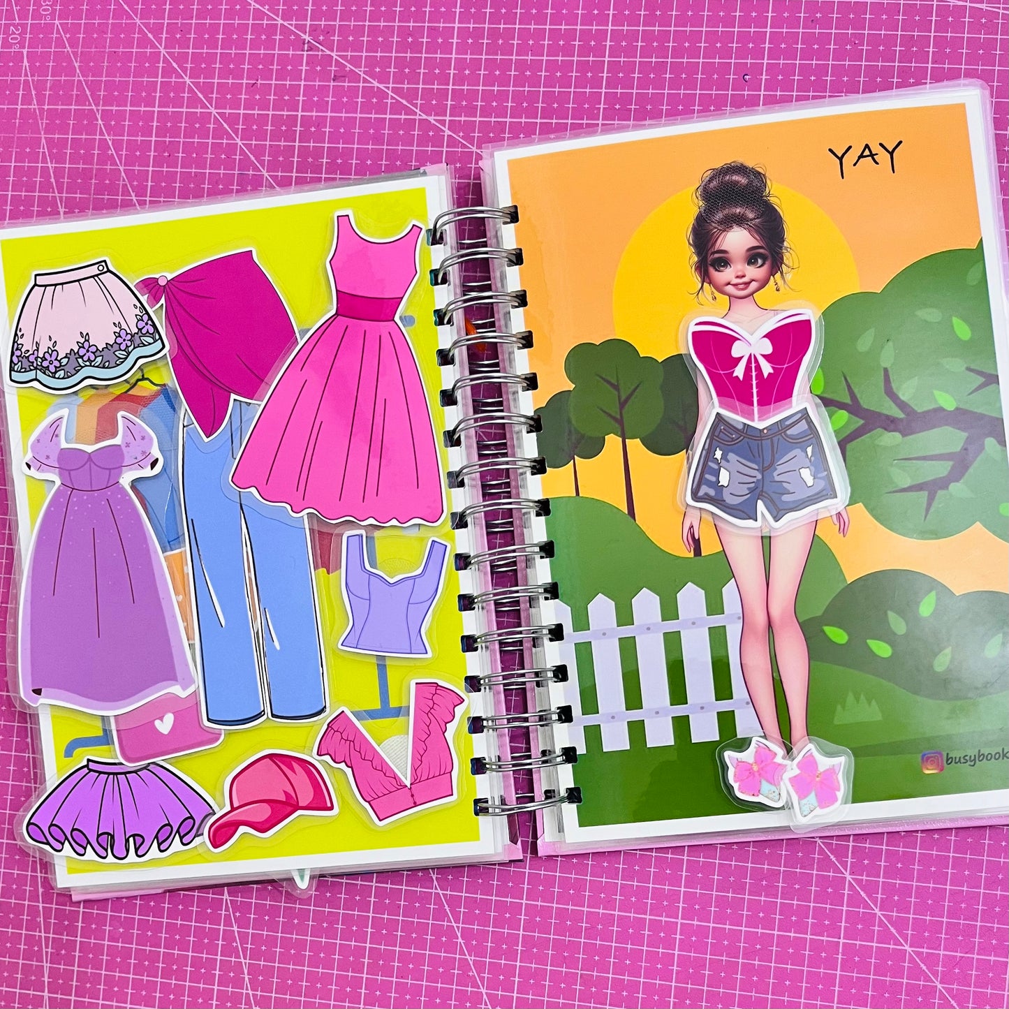 👗 Aylin Doll – Dress the Doll by Seasons 🌟